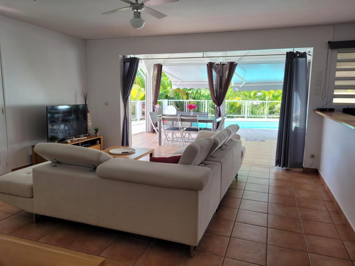 Villa Ste Marthe Avec Piscine, Grande Terrasse, Jardin Intime Et Citerne D'Eau Saint-Francois  Exteriér fotografie