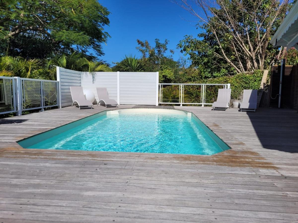 Villa Ste Marthe Avec Piscine, Grande Terrasse, Jardin Intime Et Citerne D'Eau Saint-Francois  Exteriér fotografie